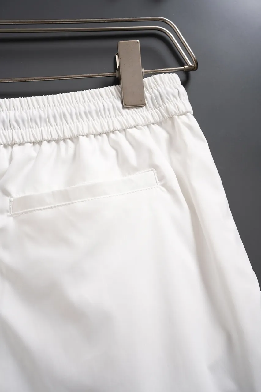 #V 2424 THOMBROWNE New Arrival Classic ， Same Style， ， 、 、 。 ：Black White Size：M-XXXL
